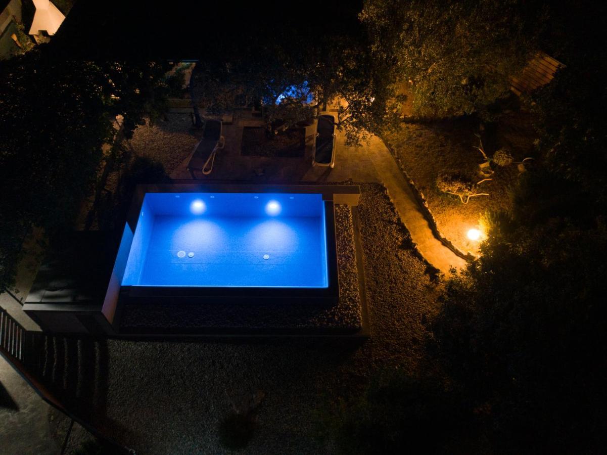 Holiday House Cvita 比奥格勒·纳·莫鲁 外观 照片