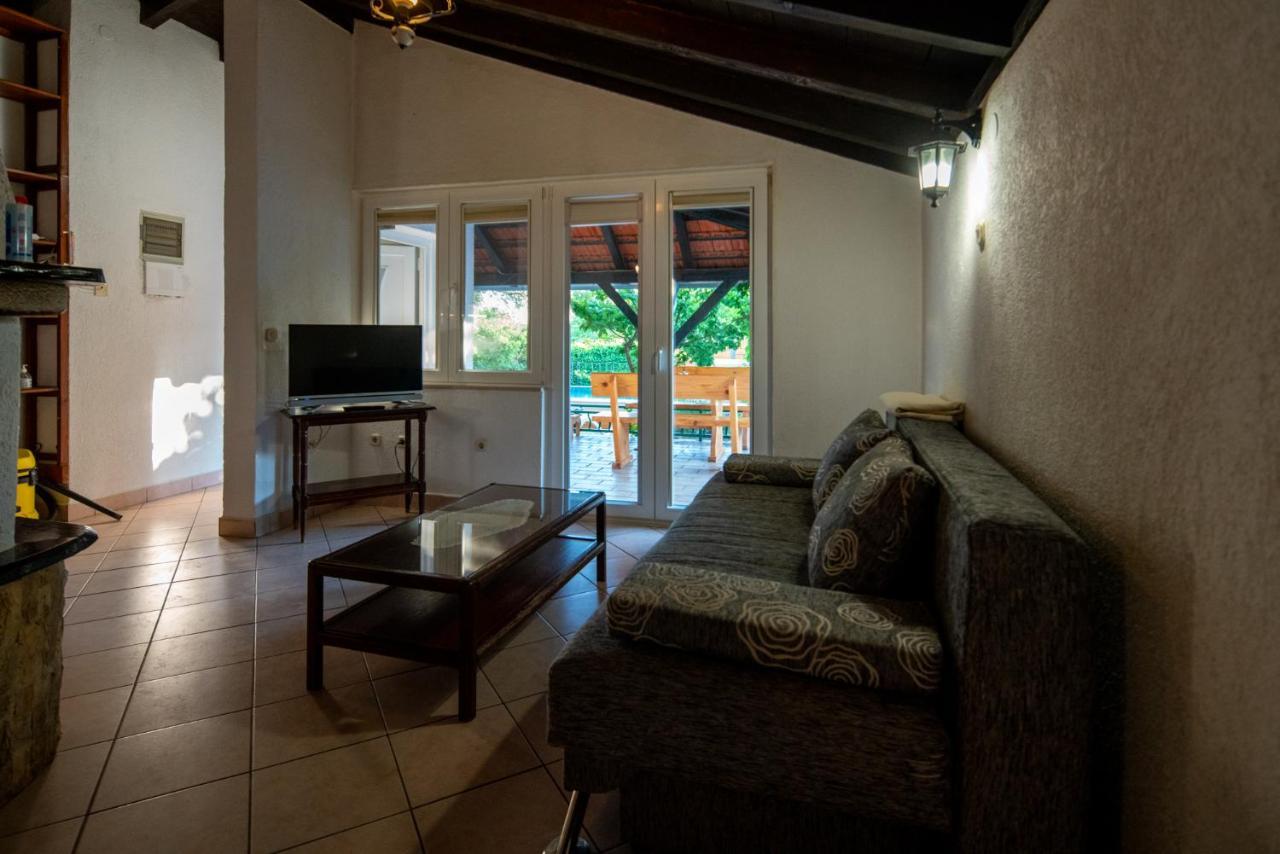 Holiday House Cvita 比奥格勒·纳·莫鲁 外观 照片